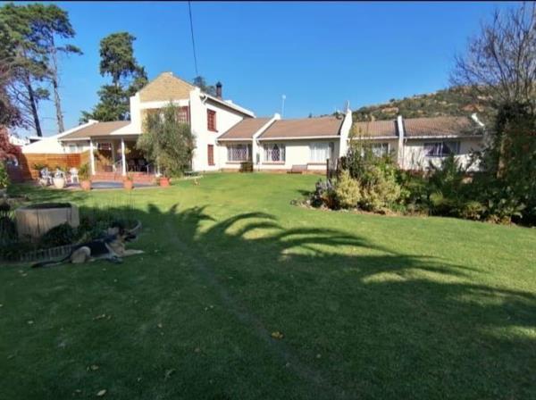 5 Bedroom House