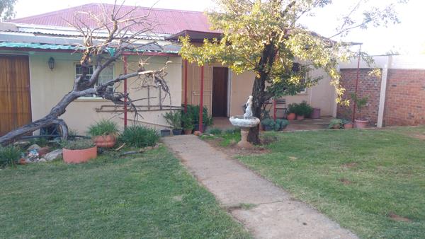 1 Bedroom House