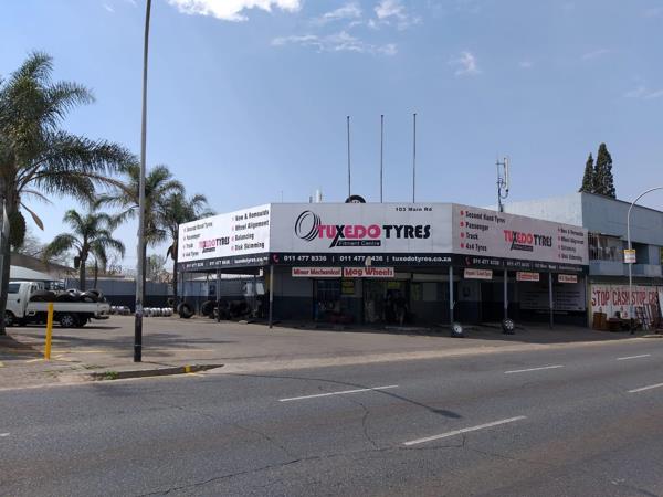 1 436  m² Industrial space