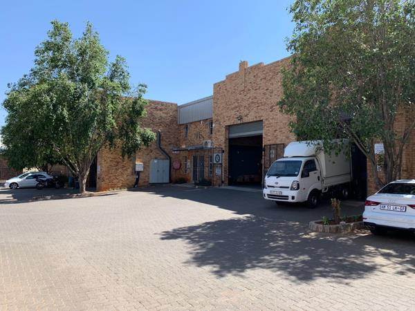 320 m² Industrial space