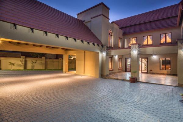 7 Bedroom House