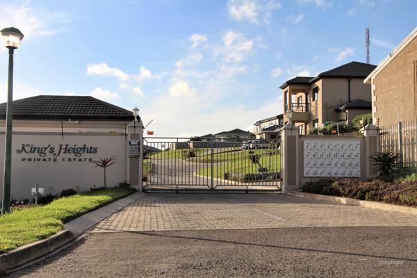993 m² Land