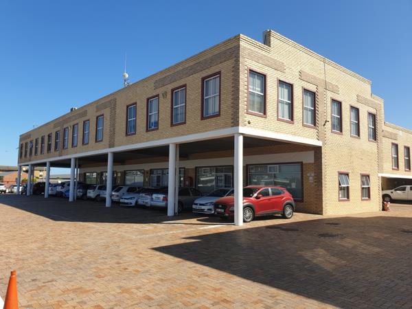 505  m² Office Space