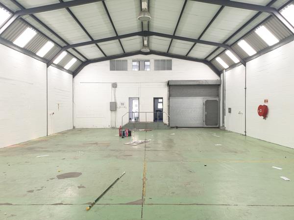 366 m² Industrial space