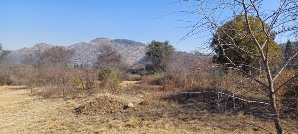 2 195 m² Land