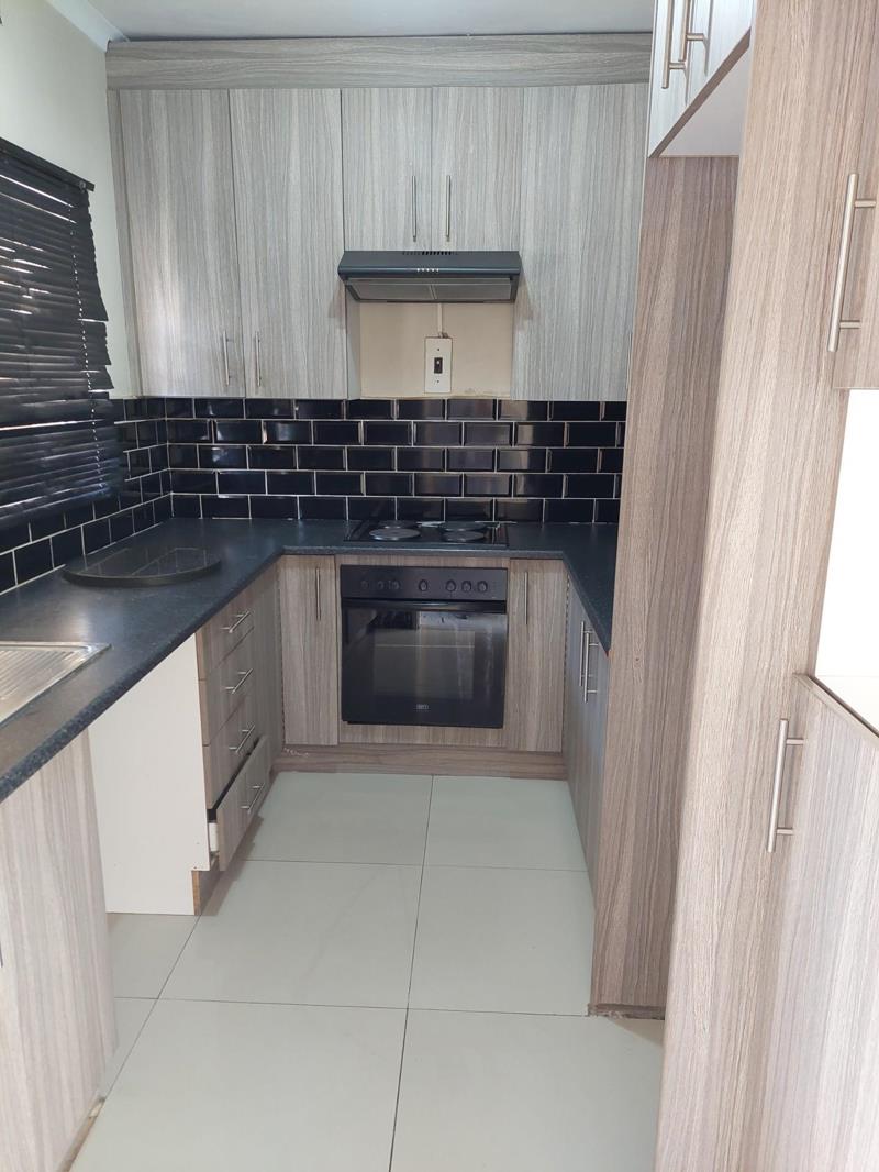 1 Bedroom Flat in Ferndale