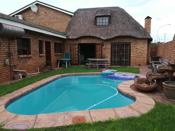 5 Bedroom House