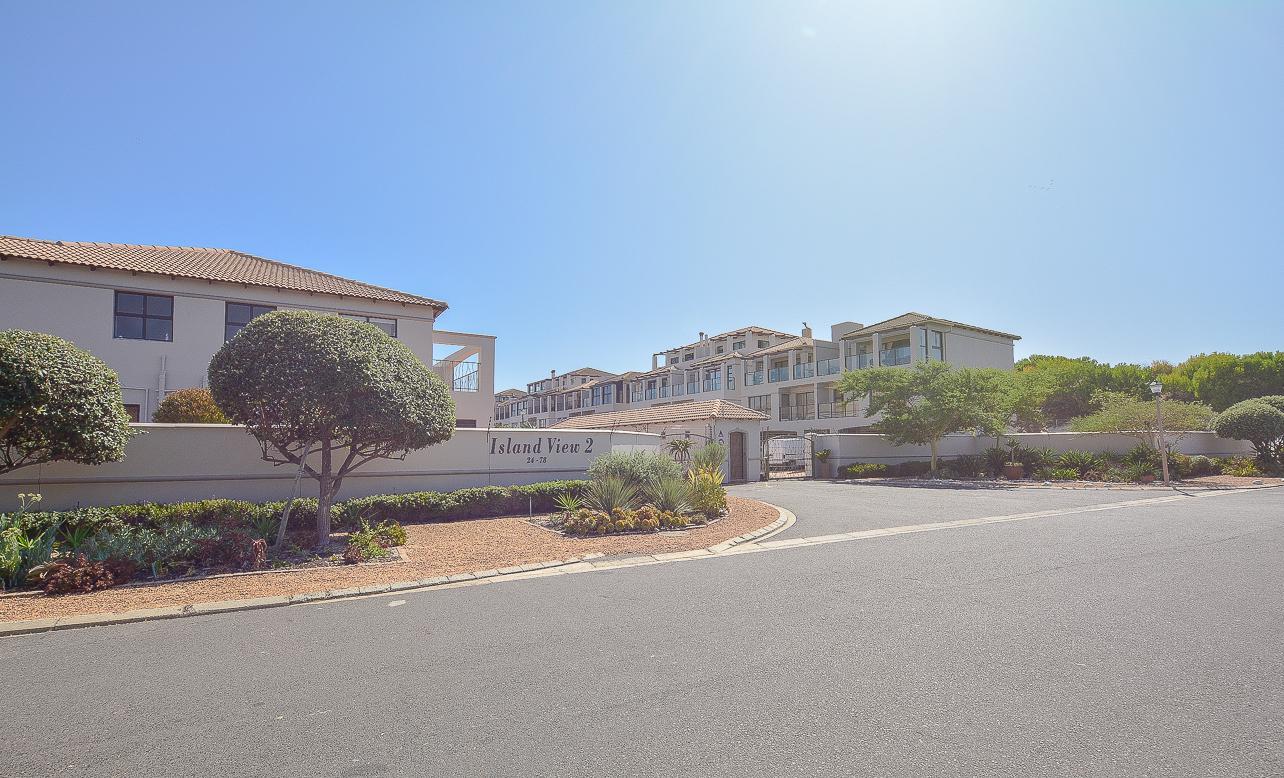3 Bedroom House to rent in Big Bay | RR2619150 | Private Property
