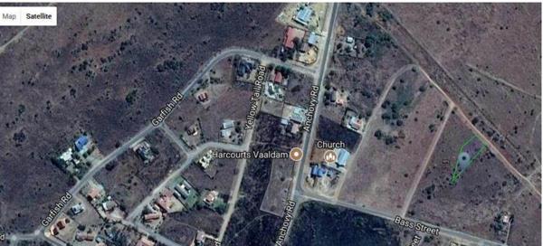 1 328 m² Land