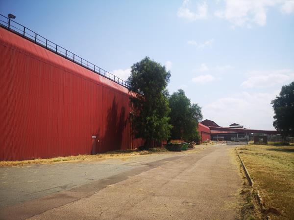 15 000 m² Industrial space