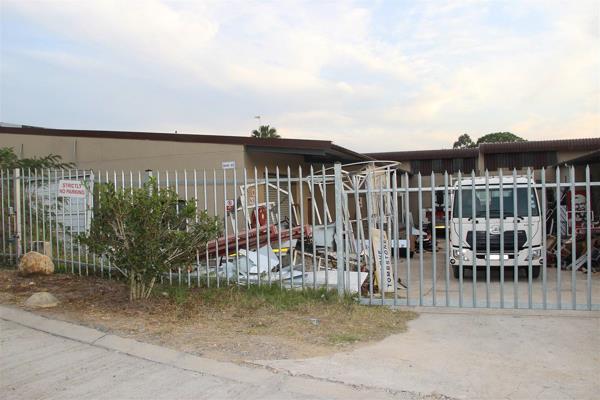 411  m² Industrial space