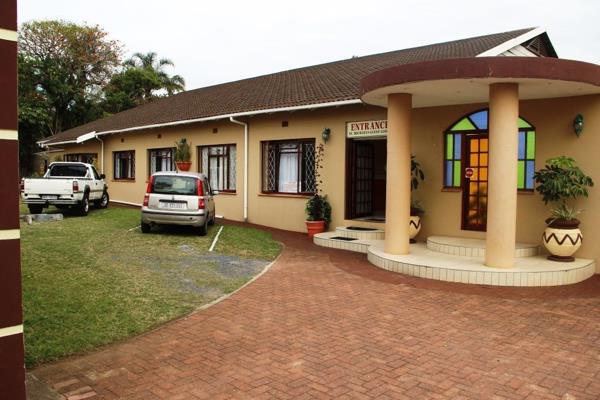 8 Bedroom House