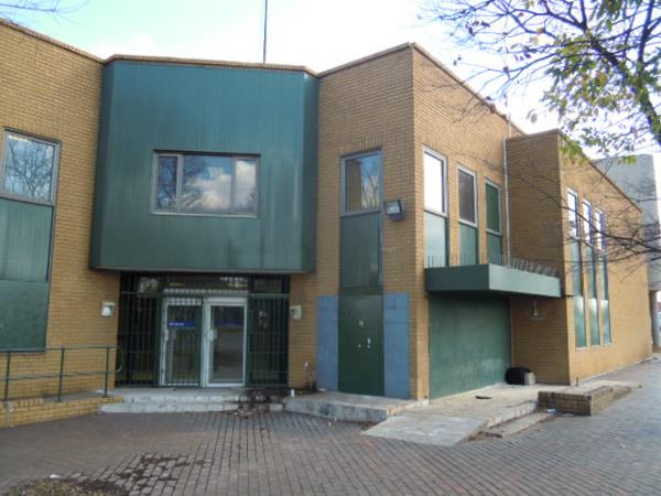 2 000 m² Office Space