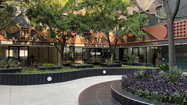 281 m² Retail Space
