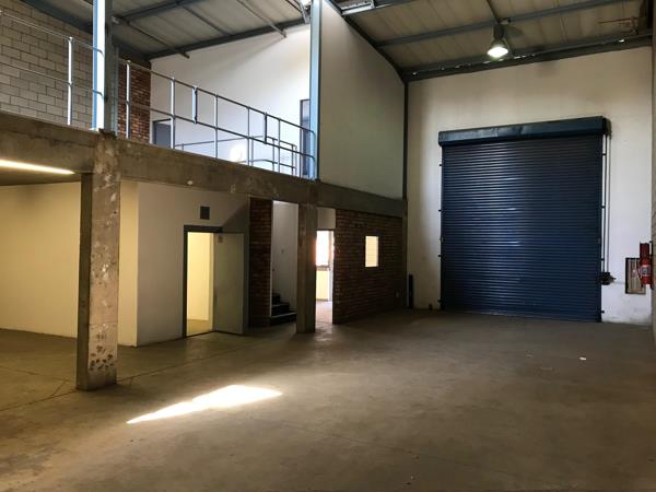 301 m² Industrial space