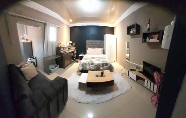 1 Bedroom Garden Cottage