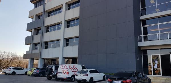 245  m² Office Space