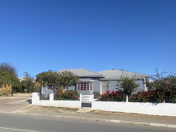 1 593 m² Commercial space