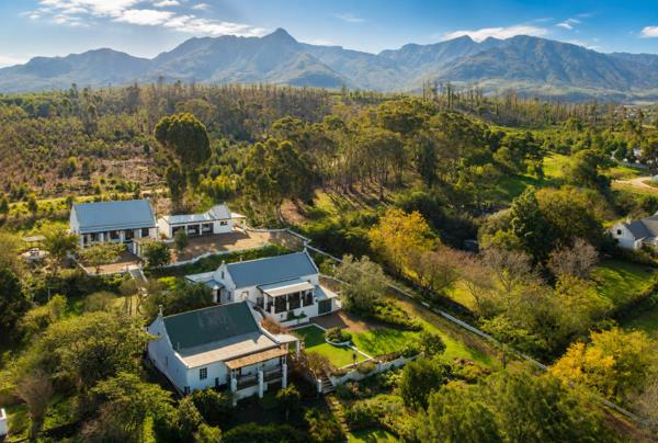 5 Bedroom House