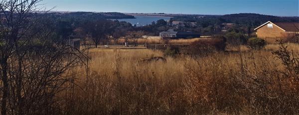 2 395 m² Land