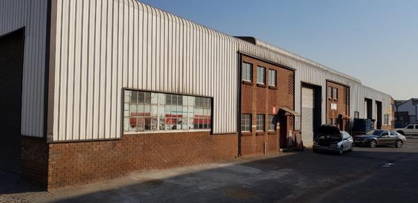 319  m² Industrial space