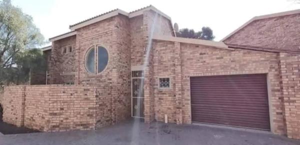 2 Bedroom Duplex