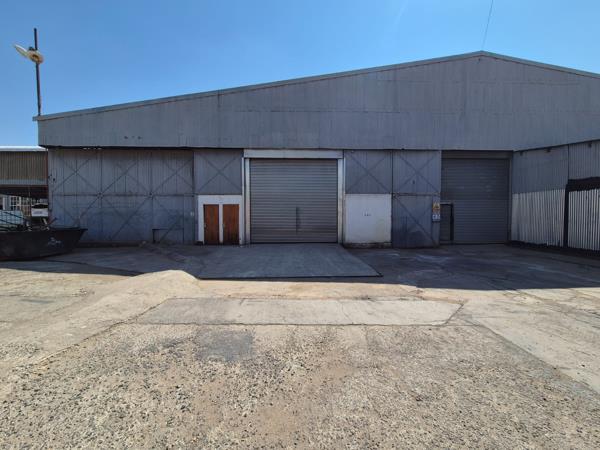 740  m² Industrial space