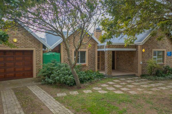 6 Bedroom House