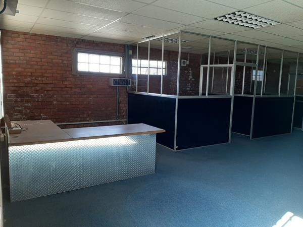 2 800  m² Industrial space