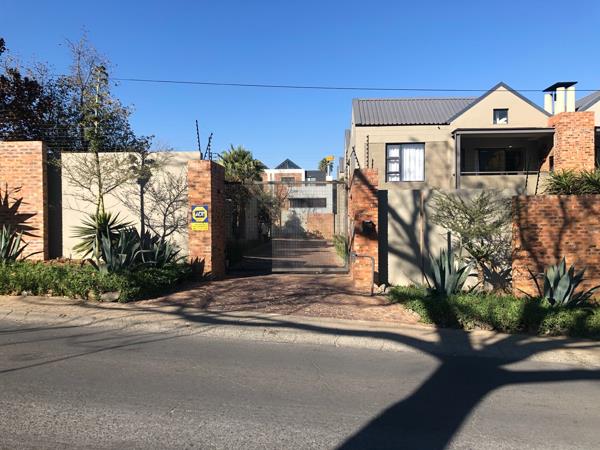 1 Bedroom Garden Cottage
