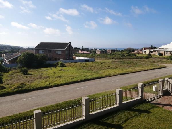 795 m² Land