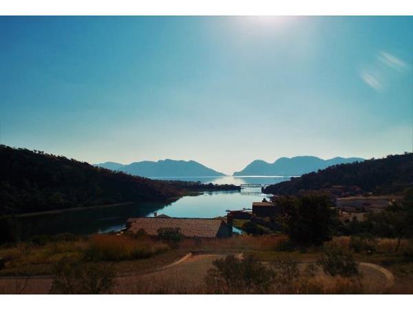 712 m² Land