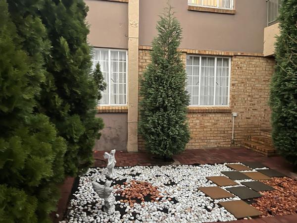 2 Bedroom Townhouse