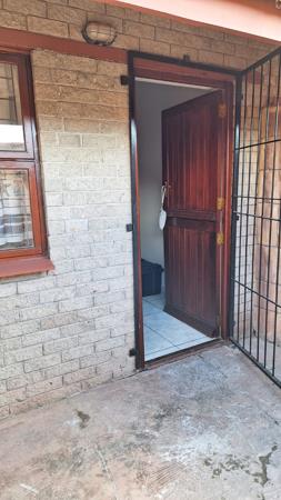 1 Bedroom Flat