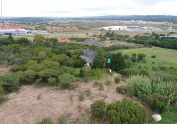 4 ha Land