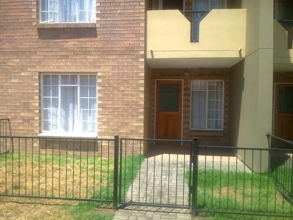 2 Bedroom Flat