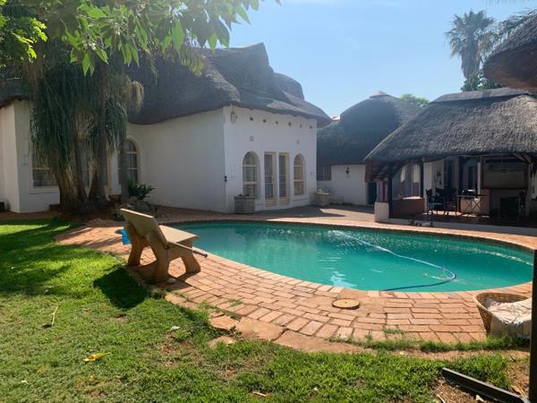 5 Bedroom House