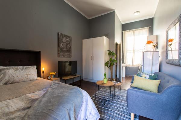 1 Bedroom Apartment