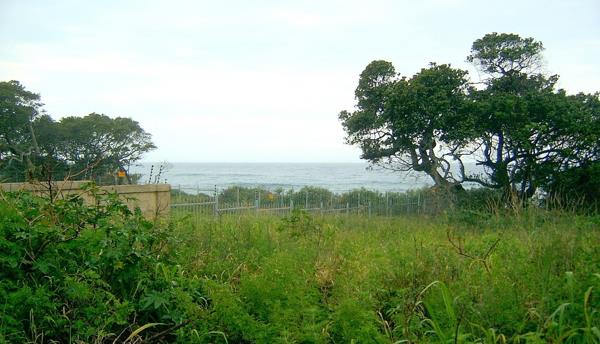 1 000 m² Land