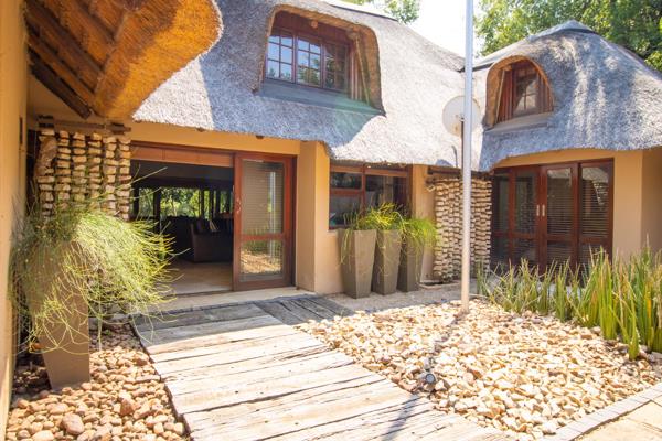 5 Bedroom House
