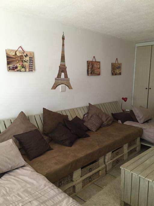 1 Bedroom Apartment