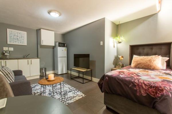 1 Bedroom Apartment