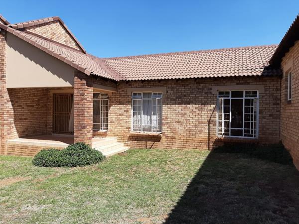3 Bedroom Simplex