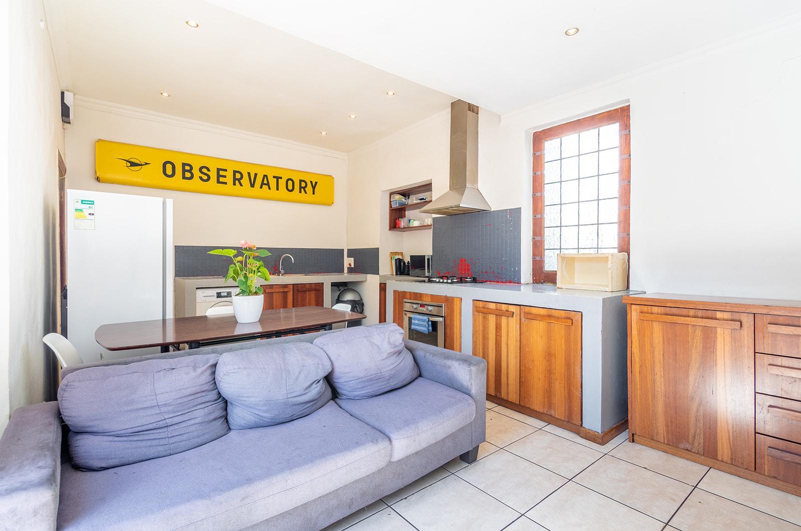 5 Bedroom House in Observatory