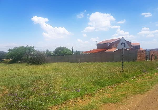 1 228 m² Land