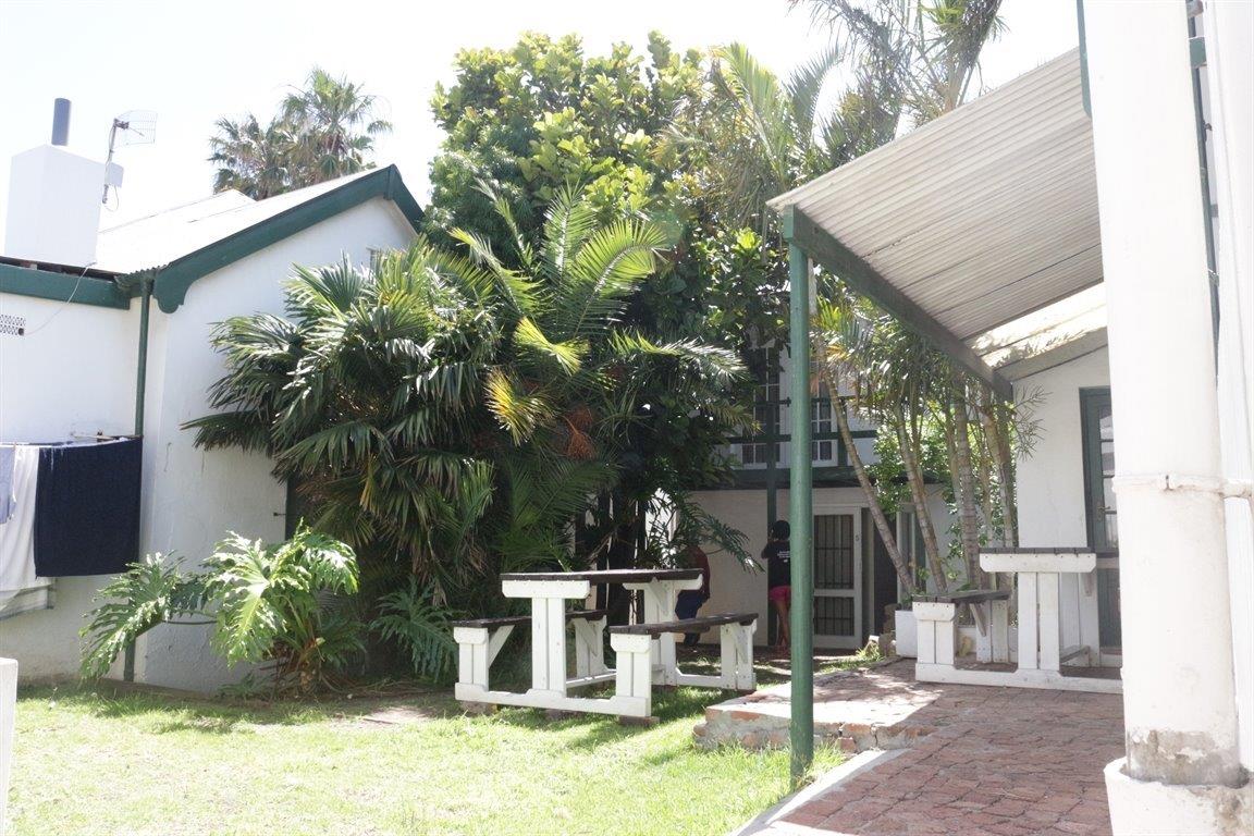 6 Bedroom House in Observatory