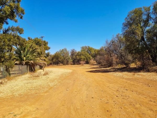 709 m² Land