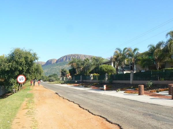 960 m² Land