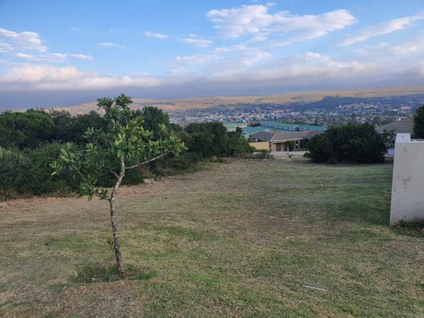 993 m² Land