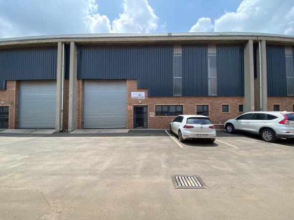 460  m² Industrial space